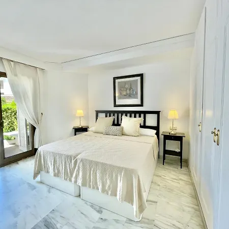 Golden La Palma - Eaw Homes *